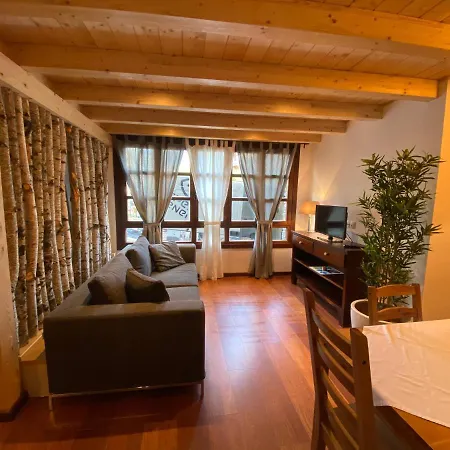 Apartamento Luxury House Valencia D'Aneu